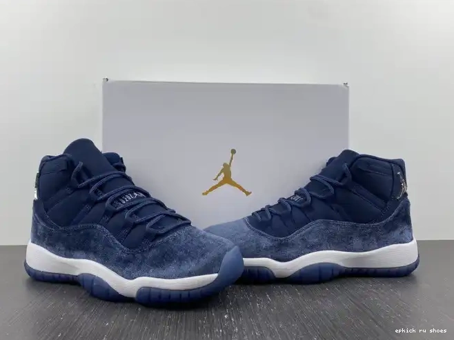 Rep AR0715-441 Velvet Midnight WMNS Navy Jordan 11 Air 0520